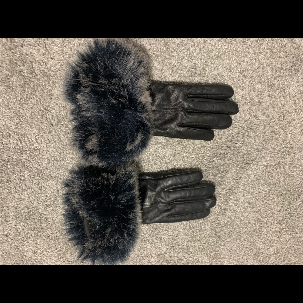 Gloves - image 2